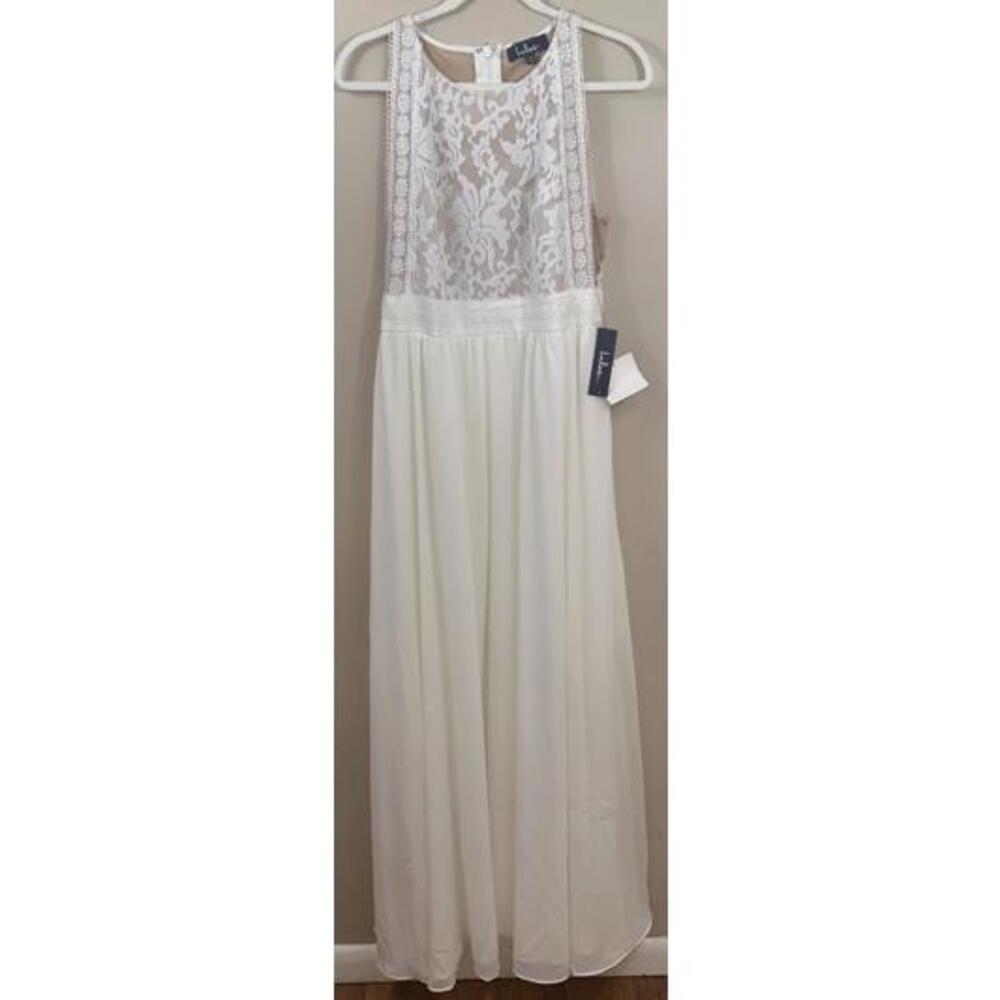 Lulu's White Lace Top Maxi Dress